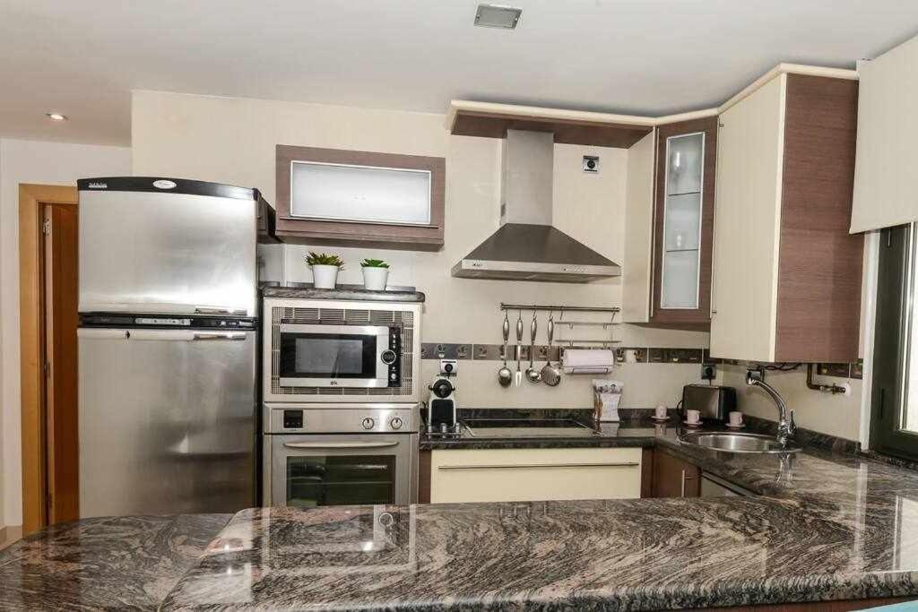 Sientete Como En Casa En Apartamento Padre Isla Apartment เลออน ภายนอก รูปภาพ