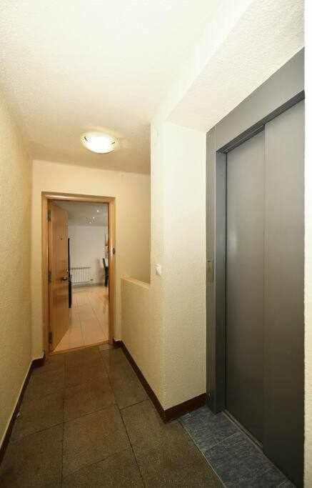 Sientete Como En Casa En Apartamento Padre Isla Apartment เลออน ภายนอก รูปภาพ